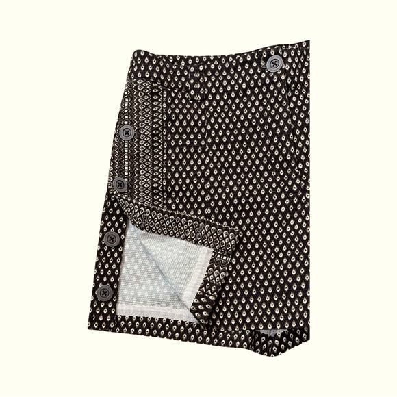 Anthropologie Cartonnier printed shorts - Picture 8 of 8